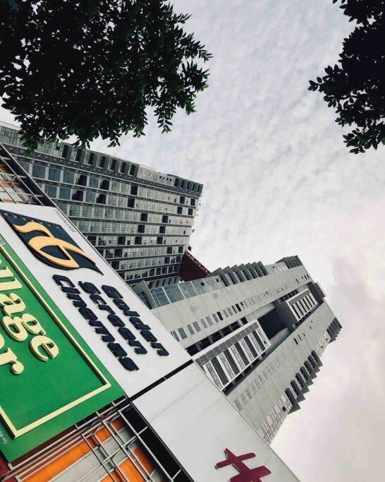 2Br 8Pax Swingduplexekocherasmall—Infinitypool Mrt Kuala Lumpur Bagian luar foto